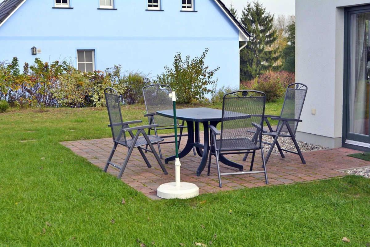 Reetdachhaus Im Fischerdorf Freest Exterior foto